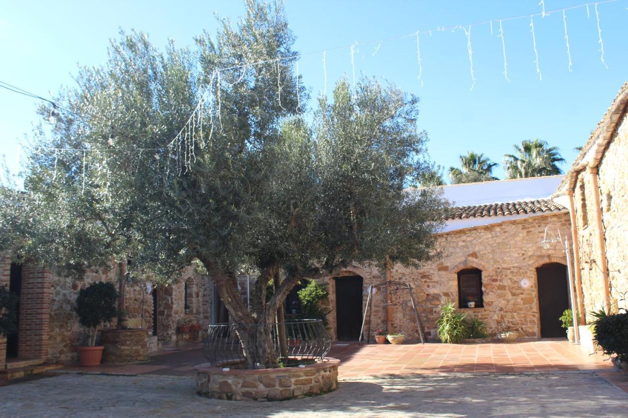 Ponte Calatrasi Agriturismo Roccamena Dış mekan fotoğraf