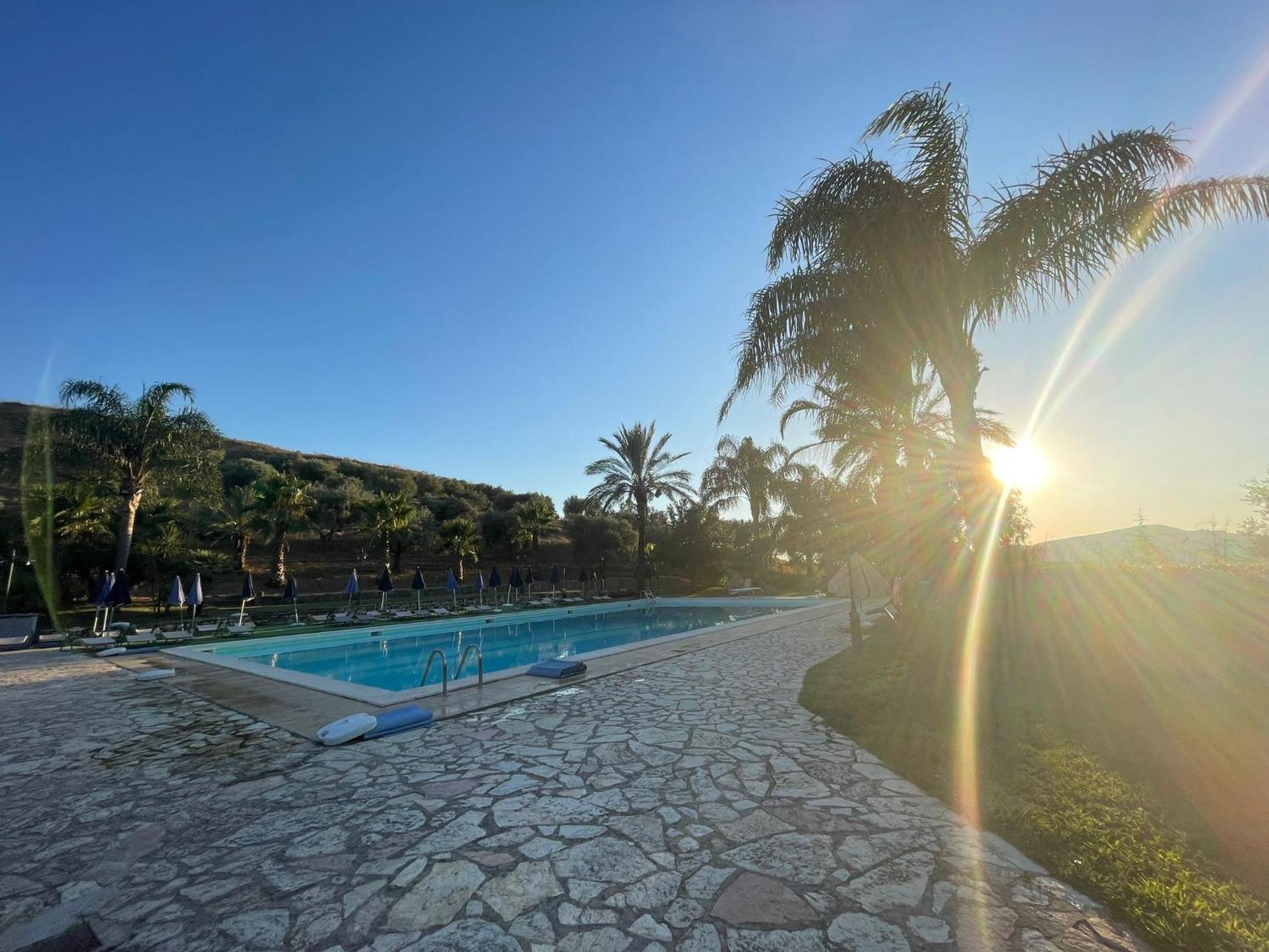 Ponte Calatrasi Agriturismo Roccamena Dış mekan fotoğraf