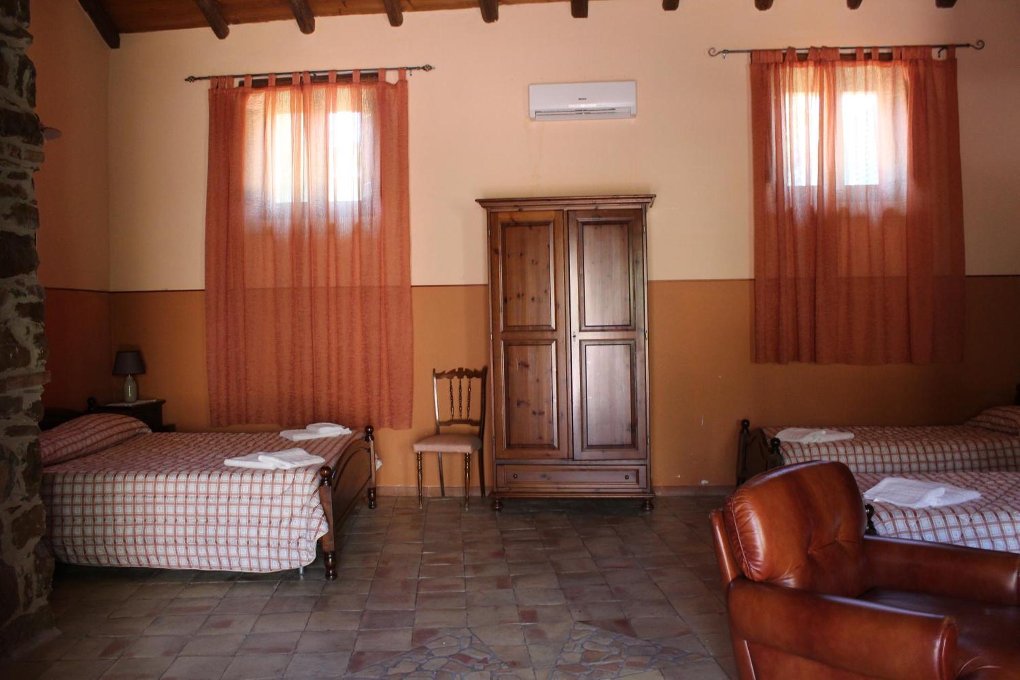 Ponte Calatrasi Agriturismo Roccamena Dış mekan fotoğraf
